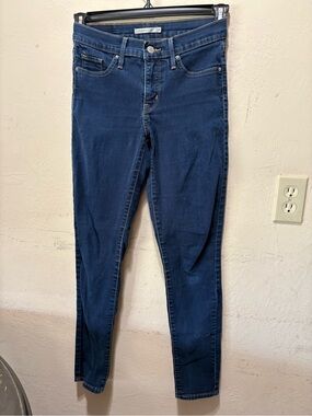Levi's Dark Indigo Women's Skinny Jeans